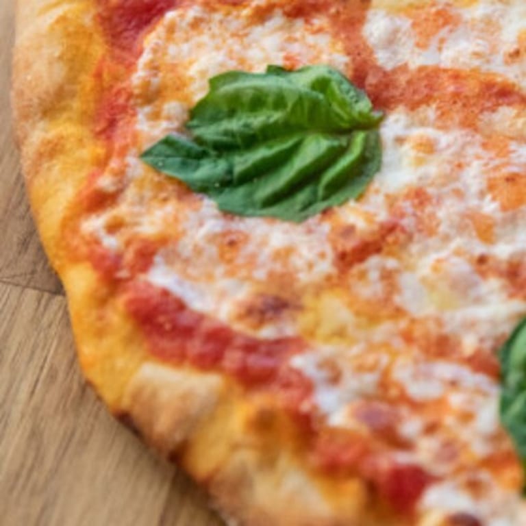 Delicious Margherita Pizza