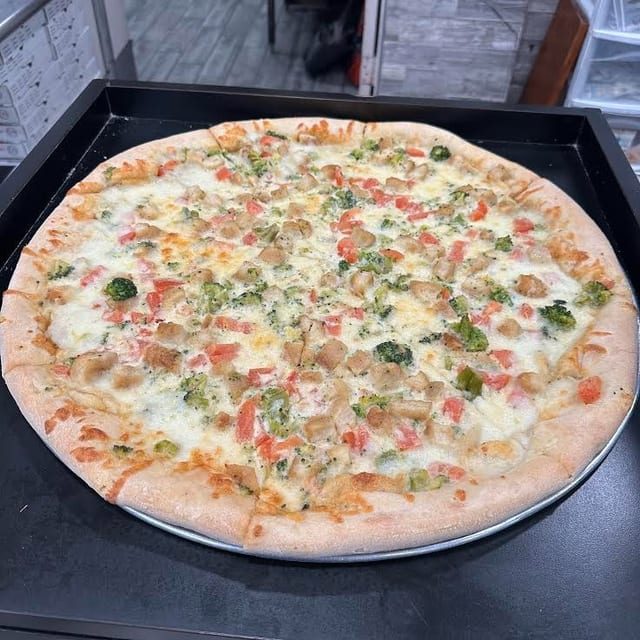 Chicken Alfredo Pizza.