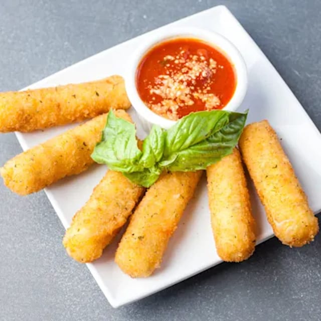 6 Mozzarella Sticks.